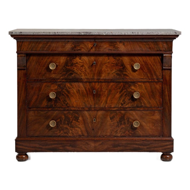 19th Century France Rich Mahogany Flame Mahogany Chest Of Drawers For Sale