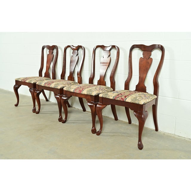 Queen Anne Baker Furniture Style Queen Anne Solid Cherry Wood Dining Chairs, Set of Four For Sale - Image 3 of 12