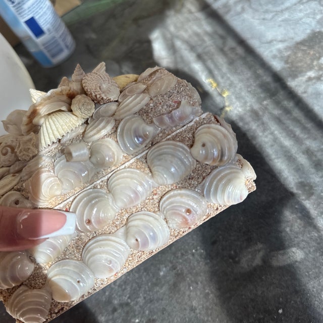 Shell 1970s Small Square Shell Jewelry Box For Sale - Image 7 of 7