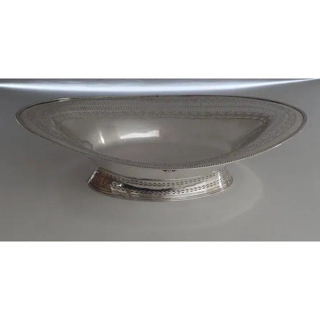 Traditional Old Sheffield Oval Bowl Basket c 1800 For Sale - Image 3 of 9
