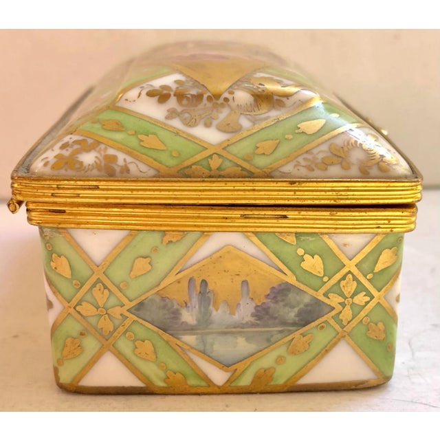 Pistachio 19th C. French Parisian Putties Porcelain Box For Sale - Image 8 of 9