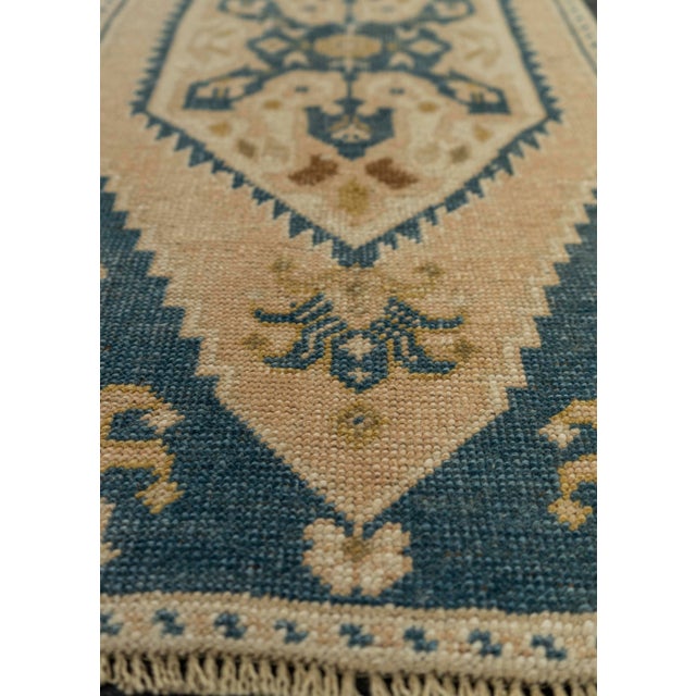 Turkish Turkish Mini Rug Oriental Hand Knotted Vintage Rug 1'5" x 3'2" #21135 For Sale - Image 3 of 8