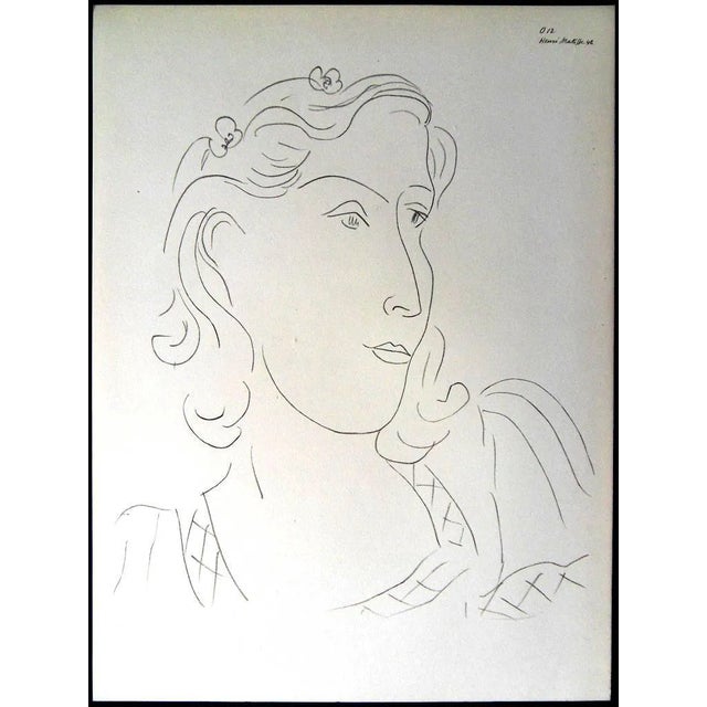 Henri Matisse (After) - Lithograph - Woman with Flowers in Her Hair 1943 For Sale