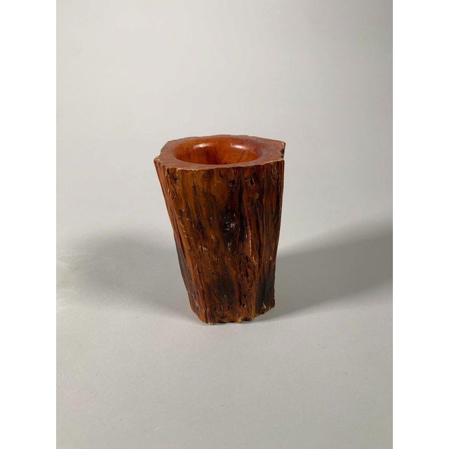 Chinese Bitong brush pot, first half of the 20th century, imitating exotic wood (made of resin). Some scratches and dents....