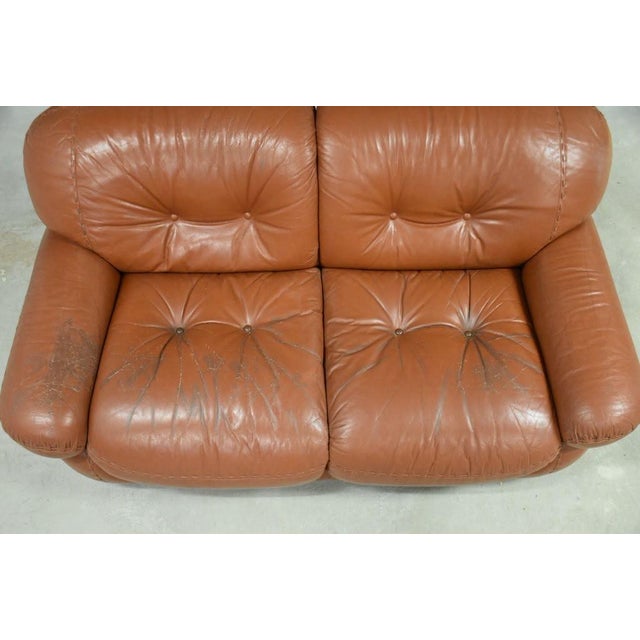 1970s 1970s Brown Leather Sapporo Loveseat Sofa by Mario Marenco For Sale - Image 5 of 11
