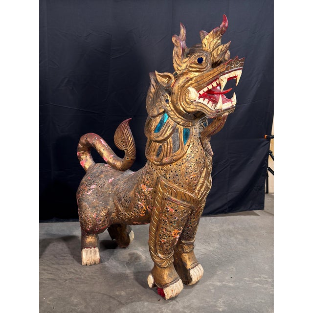 Boho Chic Antique c.1920's/30's Pair of Monumental Burmese Carved Wood Gilt Temple Guardian Lions / Foo Dogs For Sale - Image 3 of 18