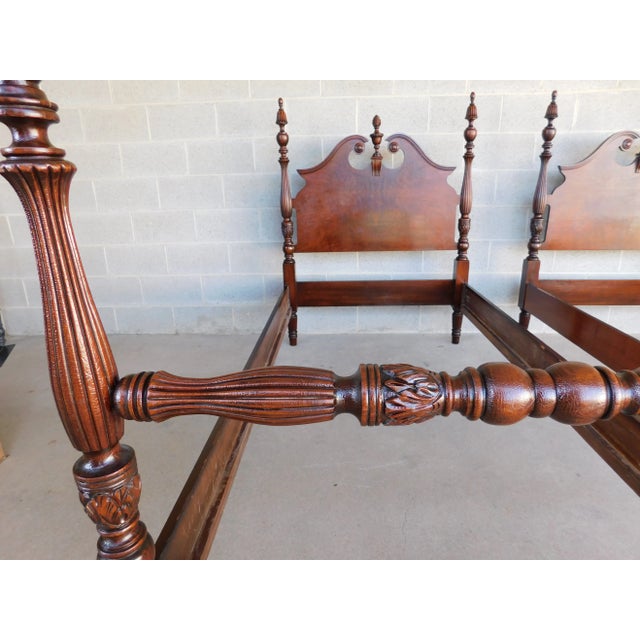 Antique Flame Mahogany Chippendale Style Bell Flower Finial Poster Beds - A Pair For Sale In Philadelphia - Image 6 of 18