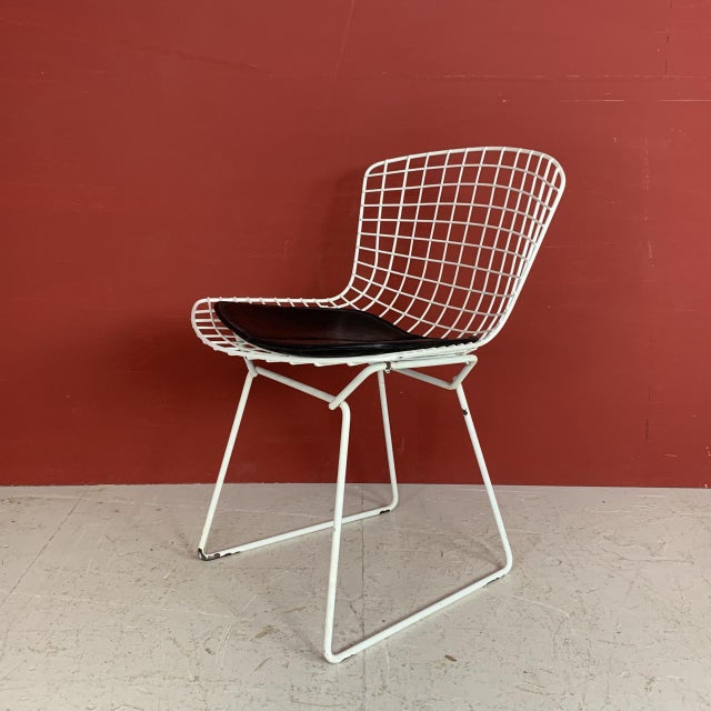 1950s Vintage White Side Chair by Harry Bertoia For Sale - Image 5 of 7