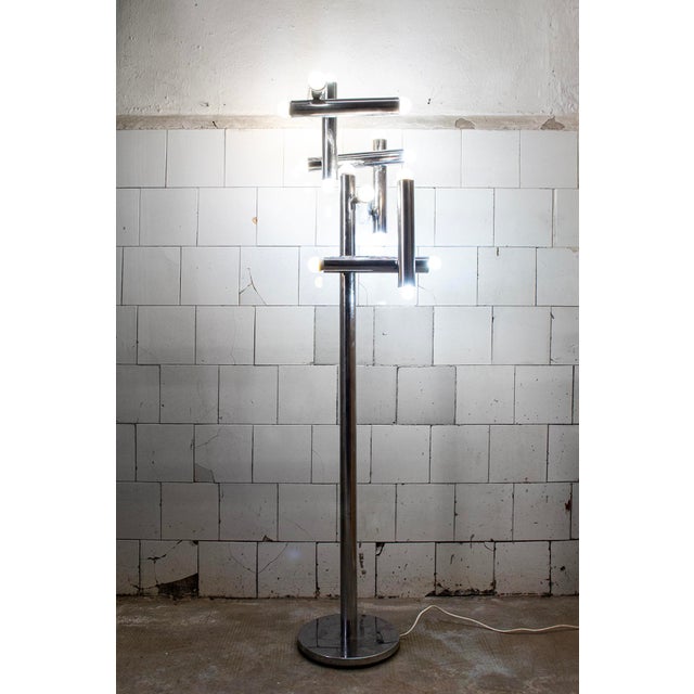 17-light floor lamp in chromed metal. Manufacturer: Reggiani 1970s I have official proof of authenticity such as vintage...