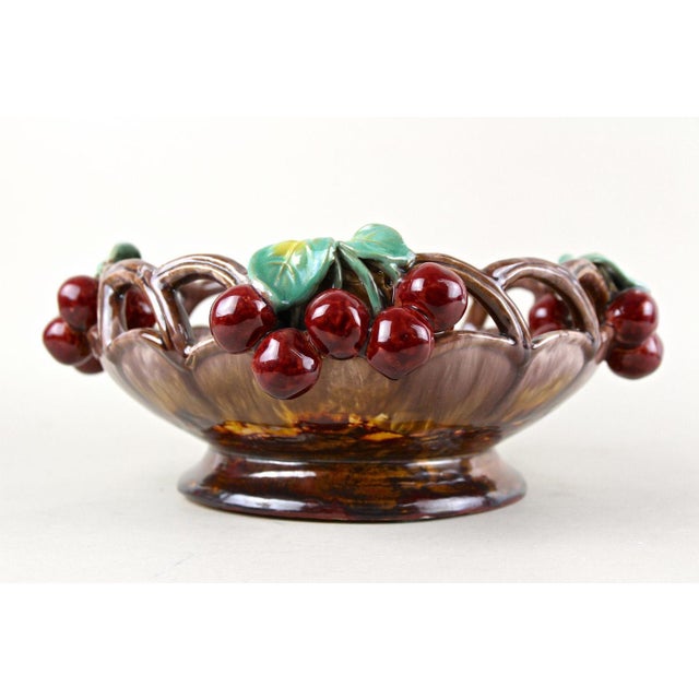 Beige Mid-Century Ceramic Bowl with Cherries by St. Peter Ceramic, 1950 For Sale - Image 8 of 16