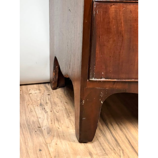 Antique George III Mahogany Bowfront Chest on French Feet C. Late 18th Century For Sale - Image 10 of 11