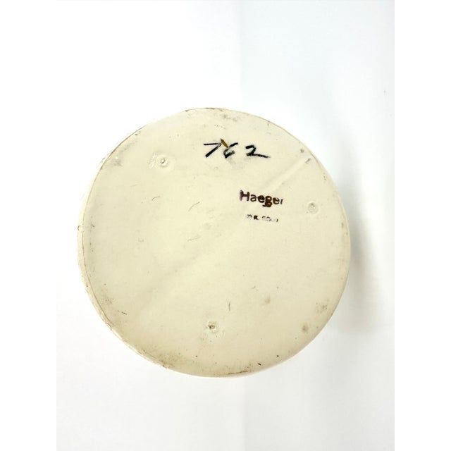 1950's Art Deco Signed Hager 24k Gold and White Vase For Sale - Image 9 of 10