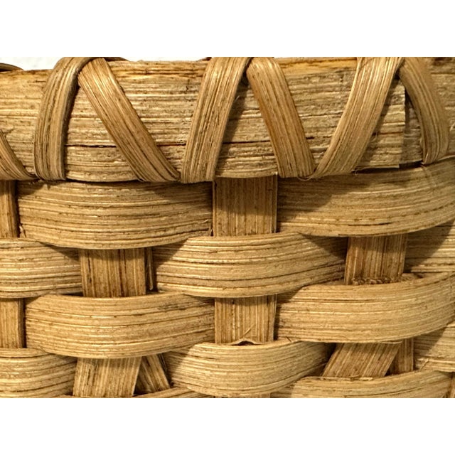 Wood Vintage 1980s Small Woven Wicker Light Natural Colored Napkin Basket For Sale - Image 7 of 11