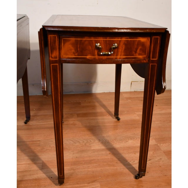 1920s 1920 Antique Pair of Columbia Regency Style Mahogany Pembroke Side / End Tables For Sale - Image 5 of 18