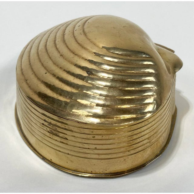 Vintage Lidded Brass Clamshell Box For Sale In Kansas City - Image 6 of 8