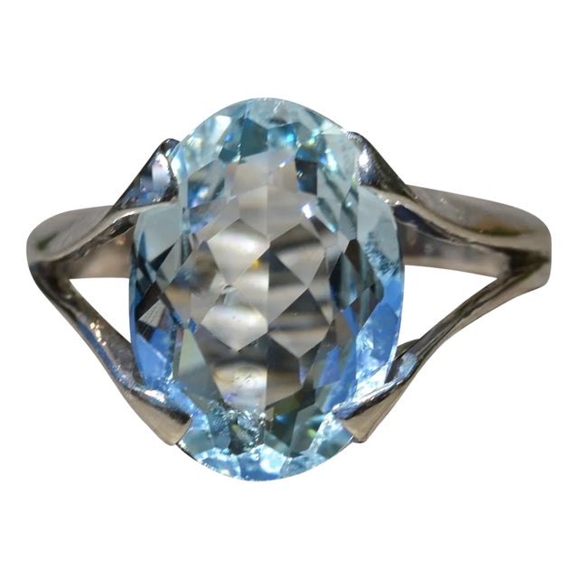 The Eleuthera: Ladies 14K White Gold Ring set with 4.25 CT Aquamarine For Sale
