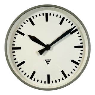 Large Industrial Grey Factory Wall Clock from Pragotron, 1960s For Sale
