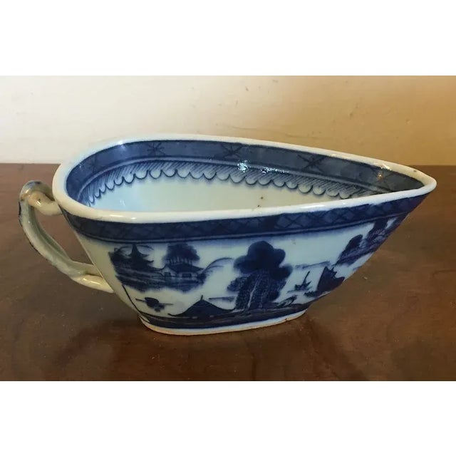 Blue Antique Early 19th Century Chinese Export Blue & White Canton Porcelain Gravy Boat For Sale - Image 8 of 13
