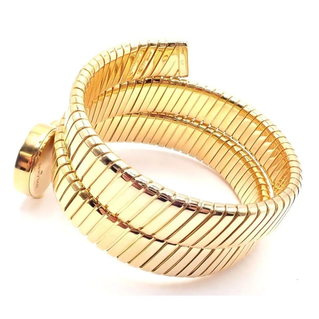 1990s Bulgari Tubogas Serpent Snake Yellow Gold Bracelet Wristwatch For Sale In Philadelphia - Image 6 of 10