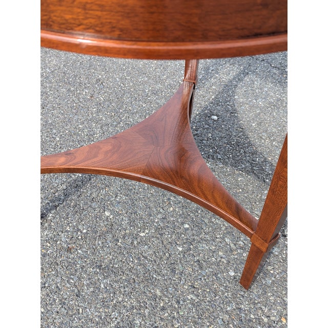 Traditional Late 20th Century Stickley Edwardian Mahogany Round Occasional Table For Sale - Image 3 of 15