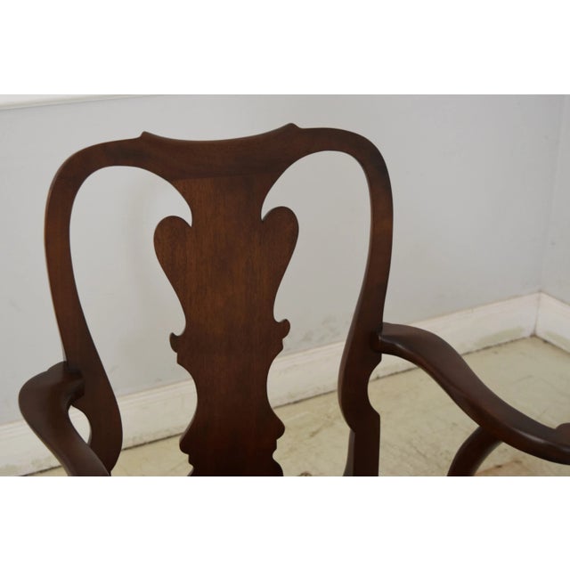 Kindel Furniture Set of 6 Kindel Queen Anne Mahogany Dining Room Chairs For Sale - Image 4 of 12