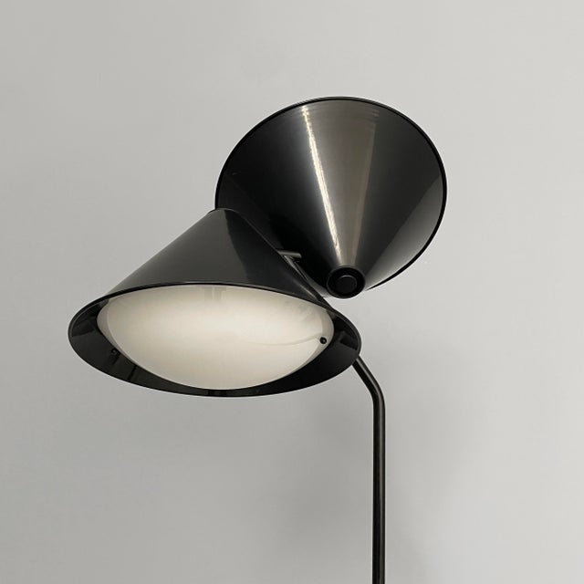 Italian Modern Floor Lamp Pascal by Vico Magistretti for Oluce, 1980s For Sale - Image 6 of 18