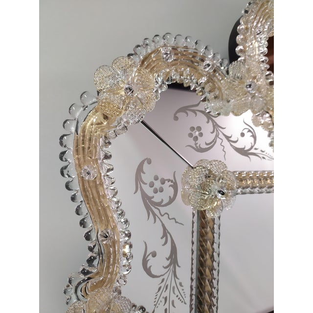Glass Eolo Venetian Mirror in Murano Glass from Fratelli Tosi For Sale - Image 7 of 8