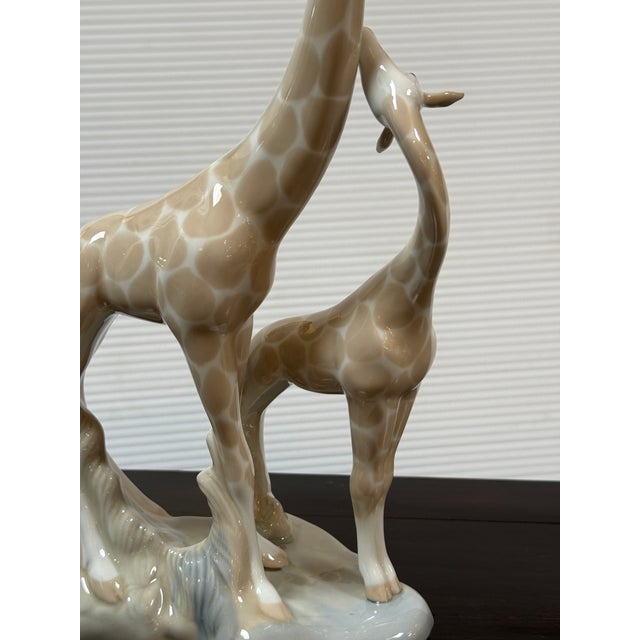 Miquel Requena Giraffe and Calf Porcelain Figurine, Signed For Sale - Image 12 of 12