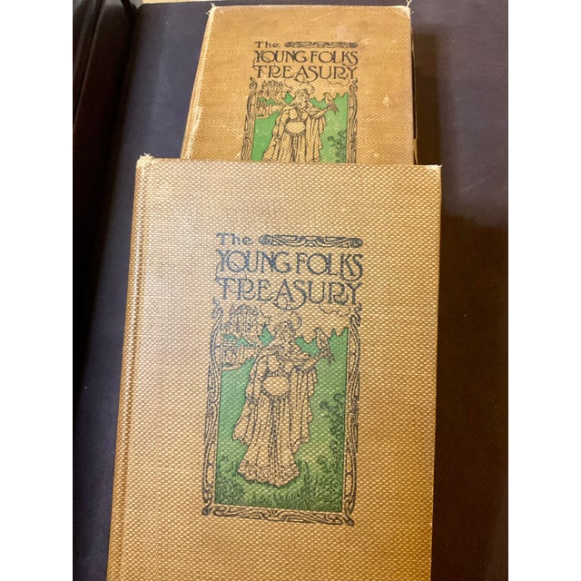 A Pair of the Young Folks Treasury Volume I & Ii; Circa 1917 - Set of 2 For Sale - Image 12 of 15