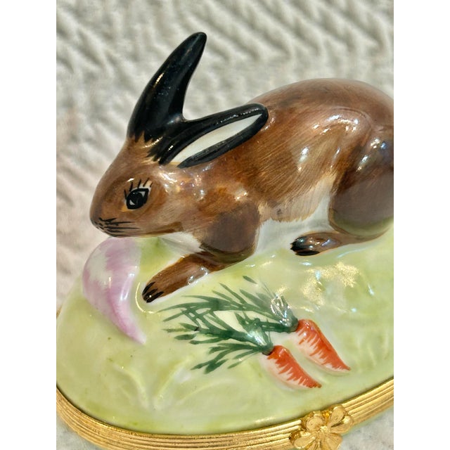 Late 20th Century Late 20th Century Limoges for Tiffany Hand Painted Bunny Rabbit Porcelain Lidded Box For Sale - Image 5 of 9