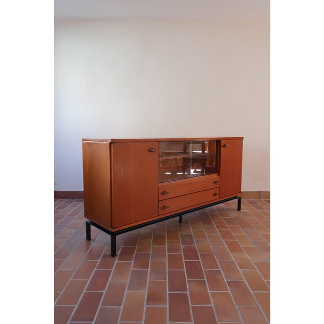 Modern Teak Sideboard with Glazed Centre by Marcel Gascoin for Alveole, France, 1960s For Sale - Image 3 of 18