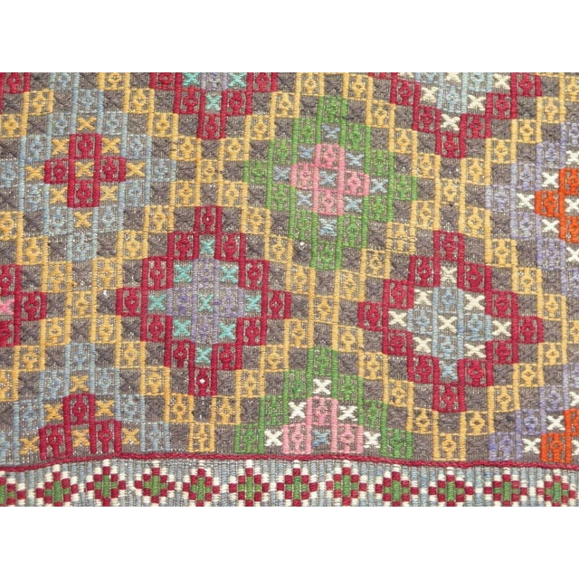 1960s Vintage Turkish Handmade Kilim Rug - 75"x111" For Sale - Image 10 of 12