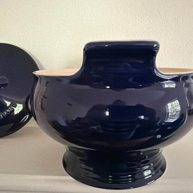 Le Creuset Tureen 3 Quart Cobalt Blue Stoneware Tureen - Discontinued Color For Sale - Image 4 of 6
