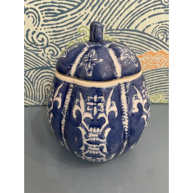 1990’s Chinoiserie Blue and White Porcelain Pumpkin Jar For Sale - Image 4 of 8