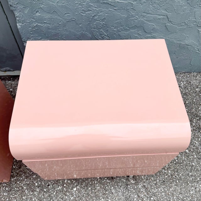 Wood Postmodern Pink Gloss Laminate Waterfall Nightstands - A Pair For Sale - Image 7 of 8