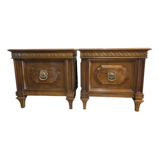 Vintage Italian Neoclassical Tuscan Style Burl Wood Nightstands - A Pair For Sale