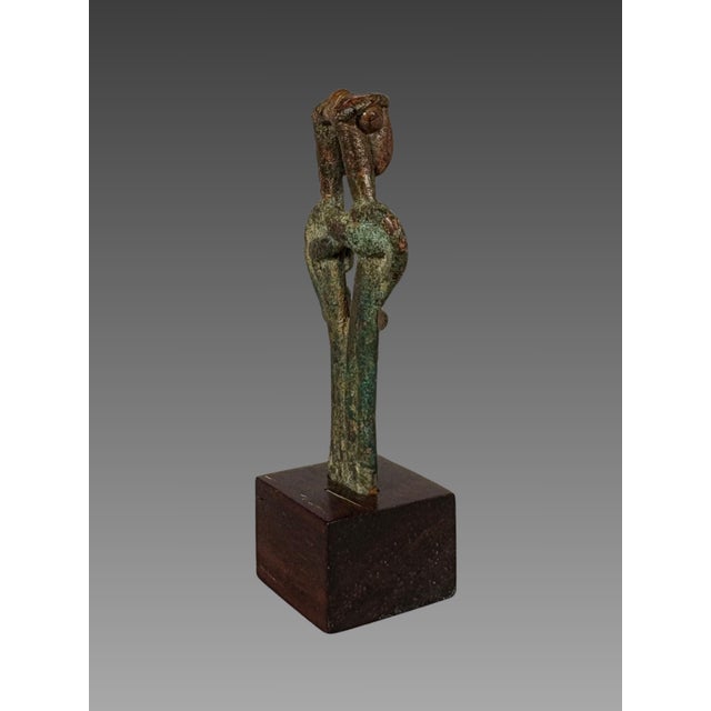 Idol Sculpture in Bronze For Sale - Image 4 of 7