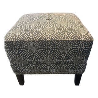 Ethan Allen Square Geometric Sunburst Medallion Ottoman For Sale