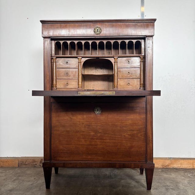 Antique Biedermeier Secretaire in Walnut with Secret Compartment For Sale - Image 15 of 18