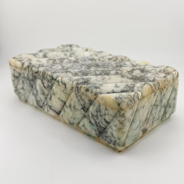 Contemporary Vintage Italian Carved Bardiglio Marble Art Deco Cigarette Box or Jewelry Casket For Sale - Image 3 of 11