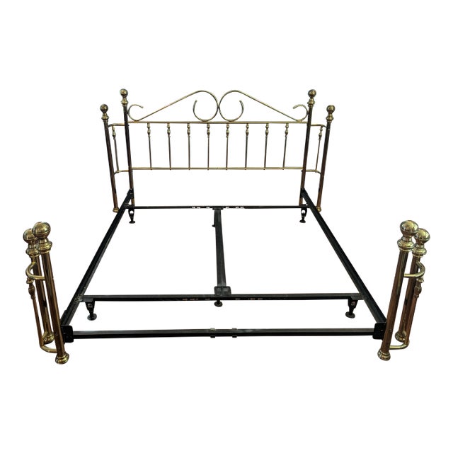 1980 Brass King Bed Open Toe Bedframe Scroll Ball Finials For Sale