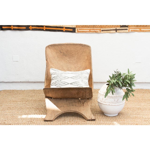 Brown Oversize Sun-Bleached African Ceremonial Chair For Sale - Image 8 of 8