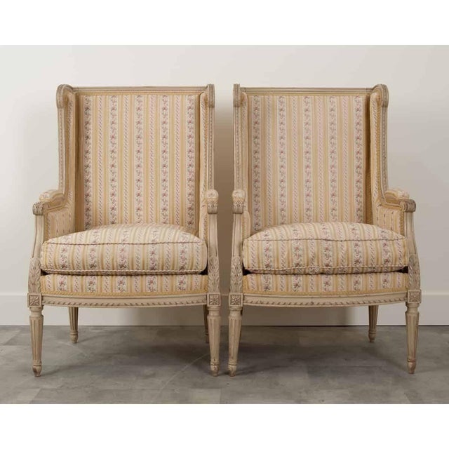 French French Pair of 19th Century Louis XVI Style Bergeres For Sale - Image 3 of 10