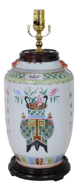 Chinese Antique Famille Rose Porcelain Vase Table Lamp