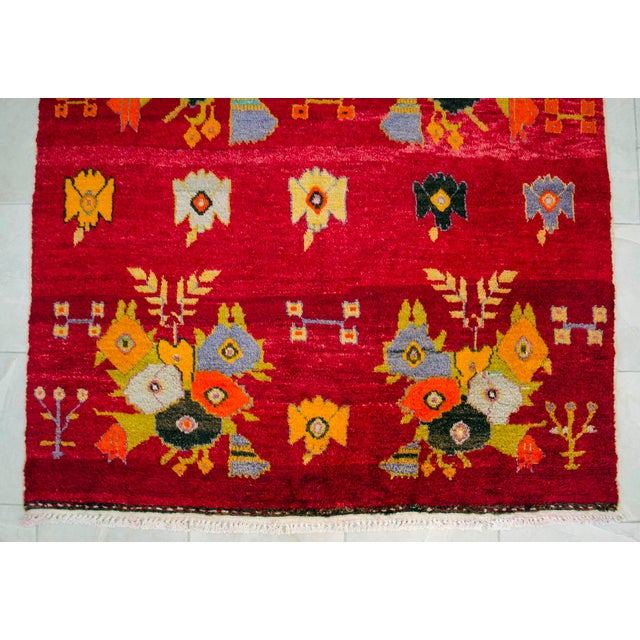 Authentic 1940s Turkish Rug 5x10 Vibrant Red Mid Century Modern Organic Wool Carpet For Sale - Image 11 of 14