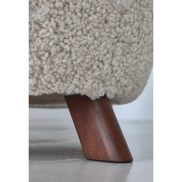 Scandinavian Modern Model FH-1669 Easy Chairs in Sheepskin by Fritz Hansen, 1940s, Set of 2 For Sale - Image 14 of 18