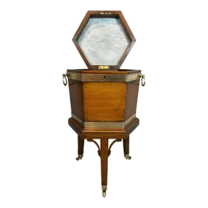 George III Mahogany and Brass Inlaid Cellarette