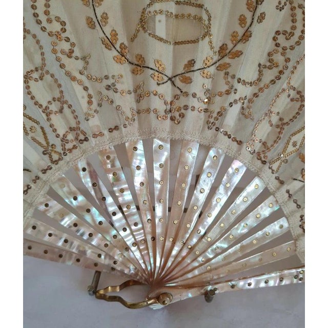 Antique European Embroidered Floral Fan with Sea Snail Shell Sticks, 1890 For Sale - Image 6 of 11
