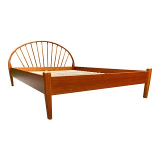 1980s Jesper Teak Danish Modern Queen Size Spindle Bed For Sale