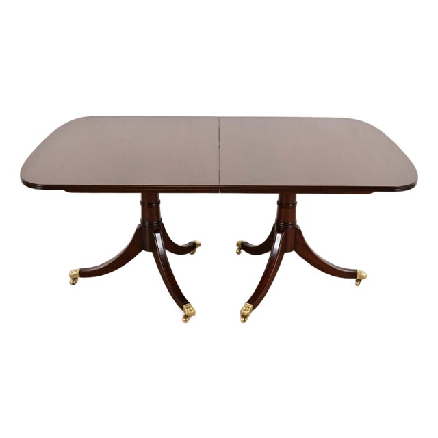 Stickley Georgian Banded Mahogany Double Pedestal Dining Table, Newly Refinished For Sale